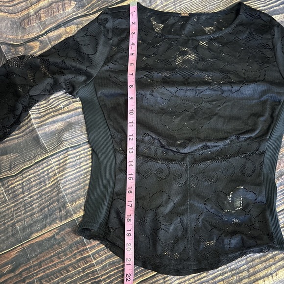 Free People Shirt Womens Sm/Med Black Lace Wild Roses Top Sheer Mesh Blouse - Picture 4 of 6